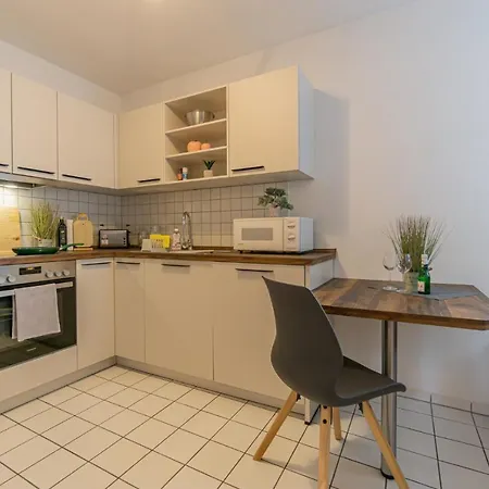Spreewald-apartment, 75qm, 2 Schlafzimmer, Tiefgarage, Balkon, Netflix, Waschtrockner Apartment